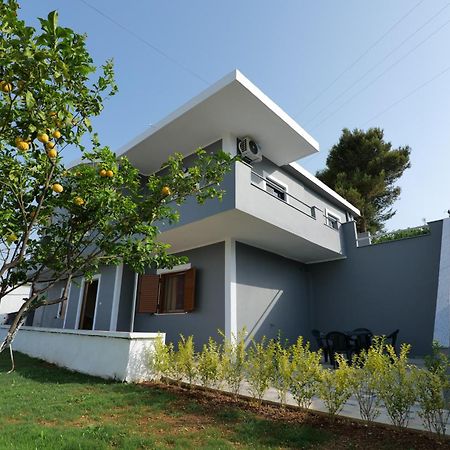 Appartamento Iphigenia Luxury Flat Sarandë Esterno foto
