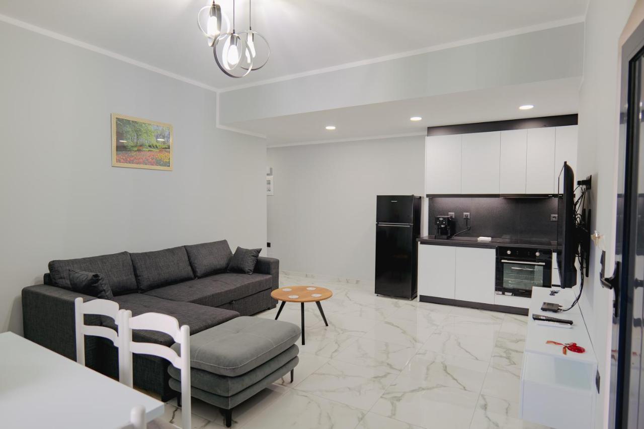 Appartamento Iphigenia Luxury Flat Sarandë Esterno foto