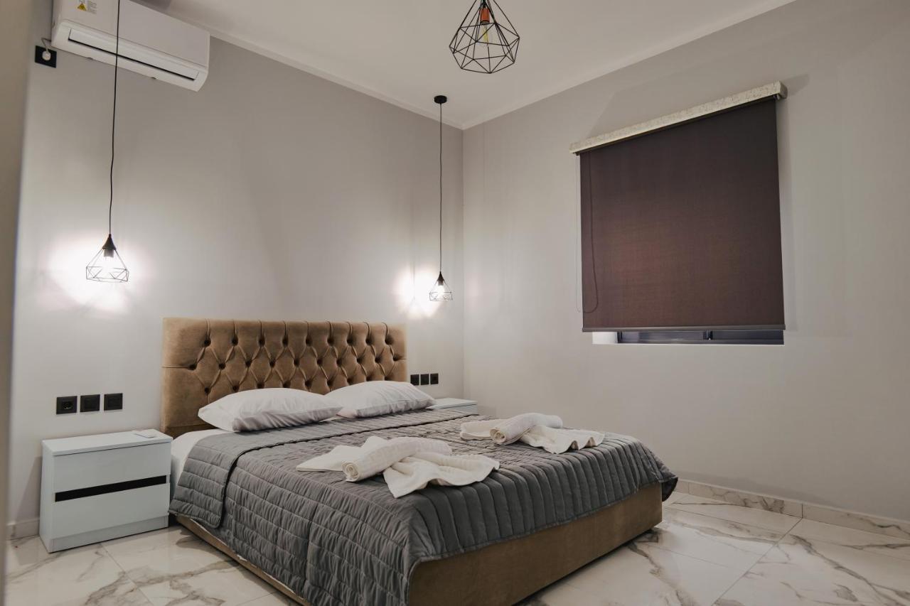 Appartamento Iphigenia Luxury Flat Sarandë Esterno foto