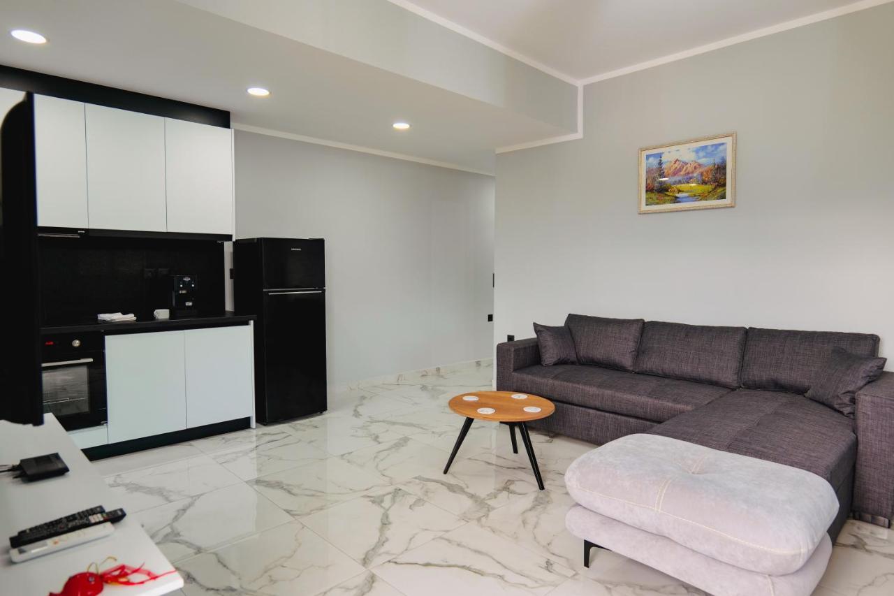 Appartamento Iphigenia Luxury Flat Sarandë Esterno foto