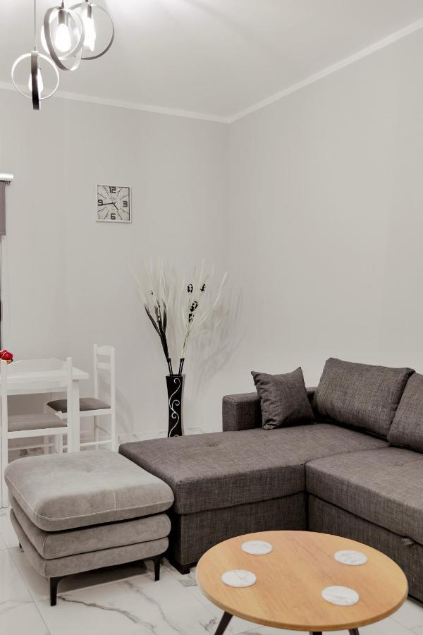Appartamento Iphigenia Luxury Flat Sarandë Esterno foto