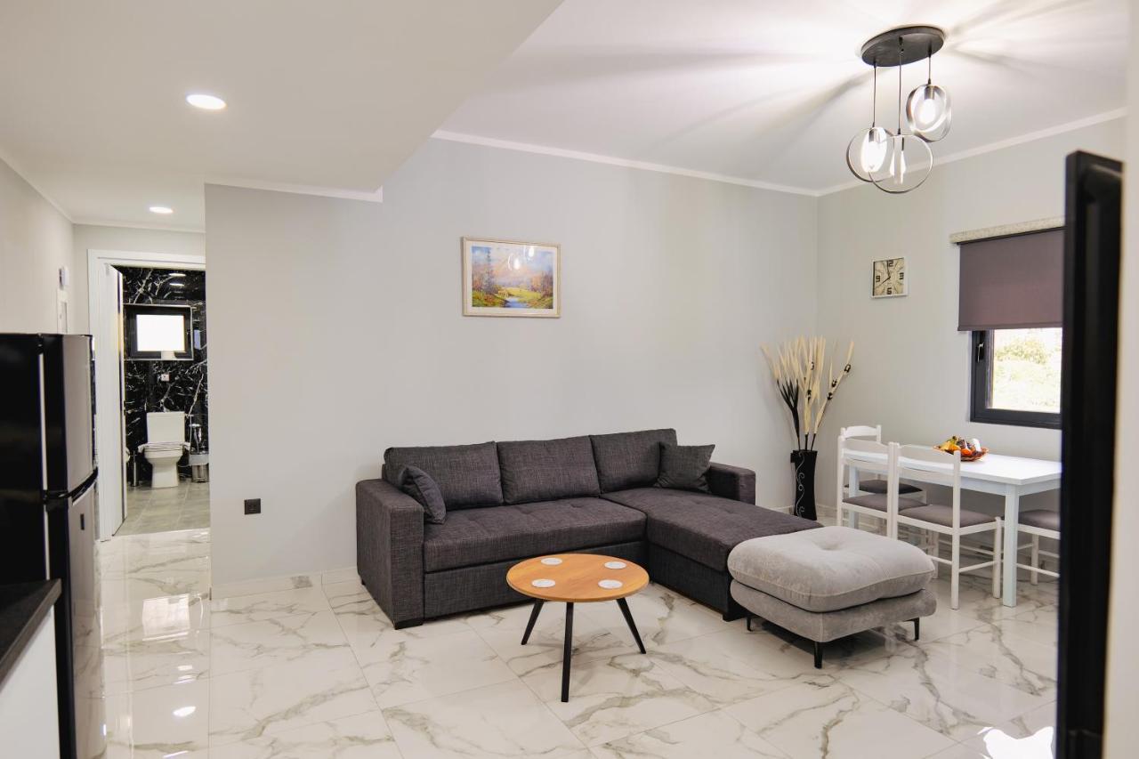 Appartamento Iphigenia Luxury Flat Sarandë Esterno foto