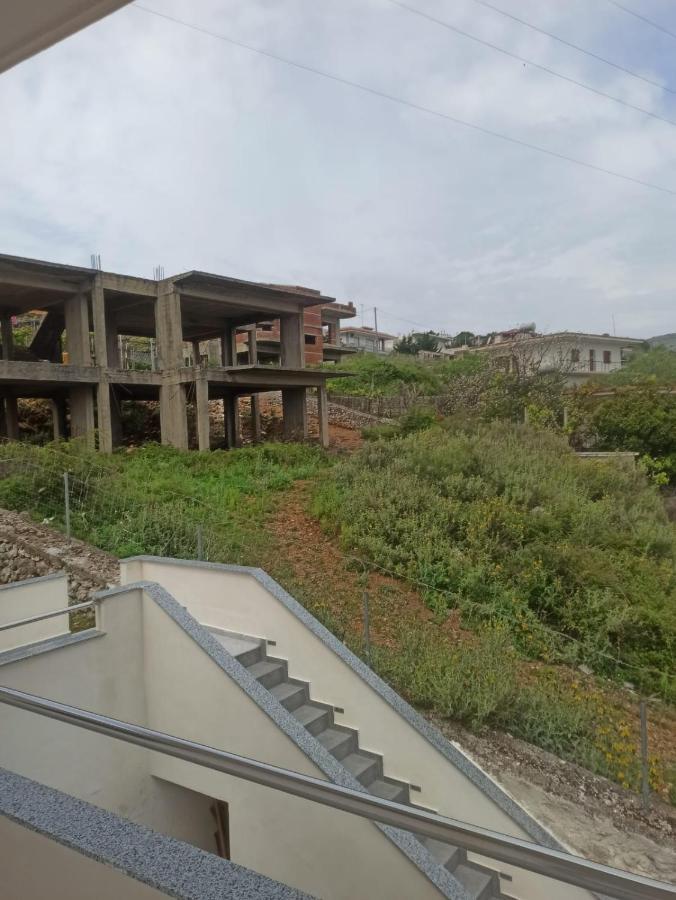 Appartamento Iphigenia Luxury Flat Sarandë Esterno foto