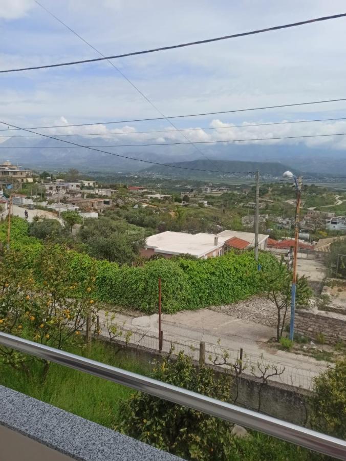 Appartamento Iphigenia Luxury Flat Sarandë Esterno foto