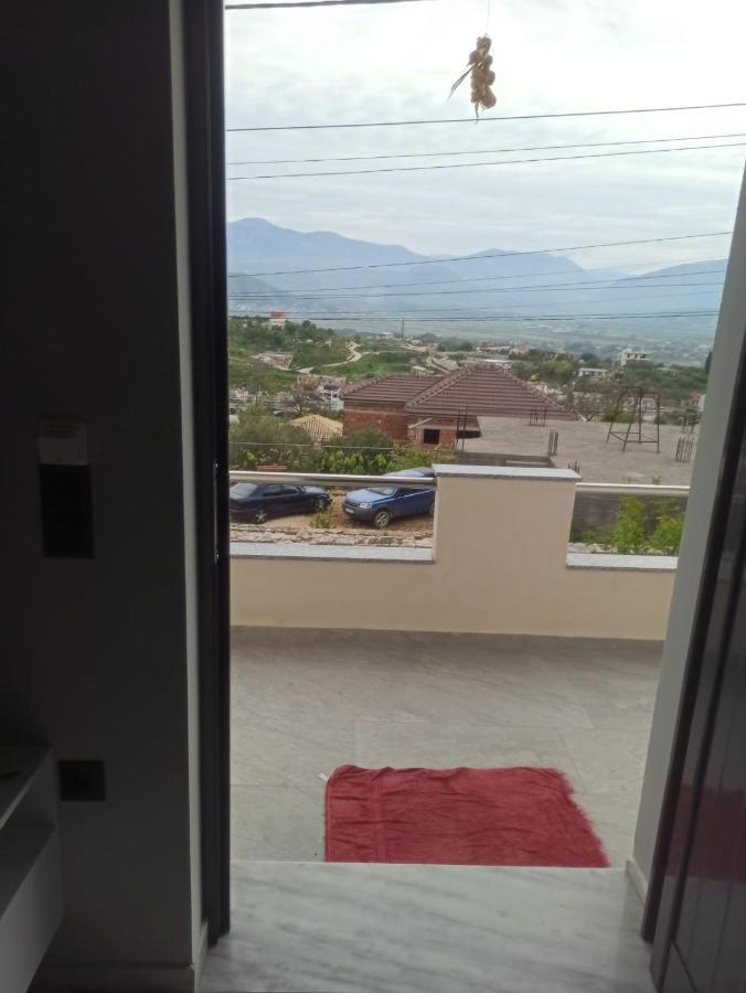 Appartamento Iphigenia Luxury Flat Sarandë Esterno foto